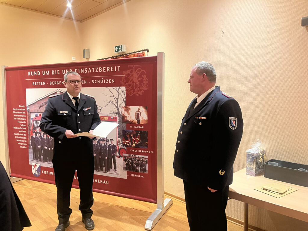 Ehrung Feuerwehr-Ehrenkreuz SH Bronze